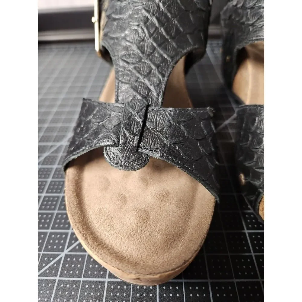 Walking cradles women THEA  wedges ankle‎ embossed  leather strap sandals 6.5M